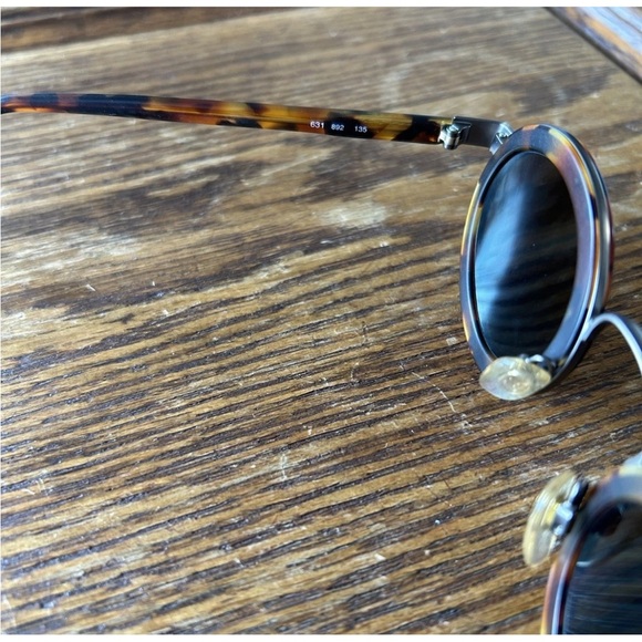 Vintage Giorgio Armani Oval Tortoiseshell Sunglasses Made Italy 90s - Picture 10 of 16